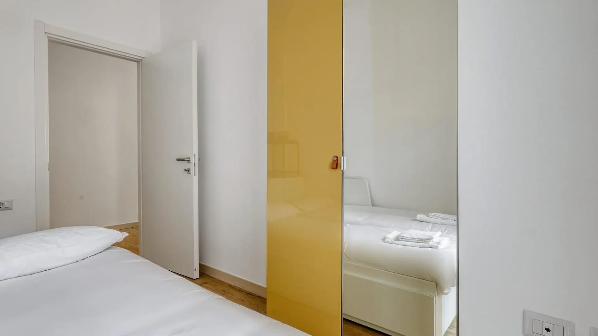 מילאנו Joivy Lovely Flat Near Corso Buenos Aires 0*,